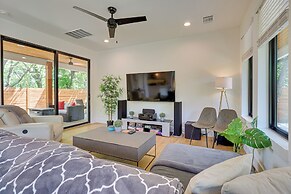 Chic Austin House w/ Spacious Backyard & Hammock