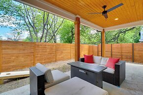 Chic Austin House w/ Spacious Backyard & Hammock