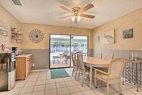 Screened Lanai: Colorful Cape Coral Retreat