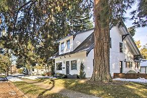 Charming Downtown Coeur D'alene Home With Yard!