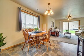 Cozy Sioux Falls House - Walk to Park!