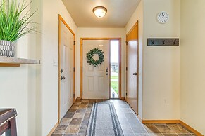 Cozy Sioux Falls House - Walk to Park!