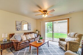 Cozy Sioux Falls House - Walk to Park!