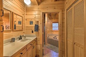 Cozy Log Cabin Retreat in Lake Lure Village Resort