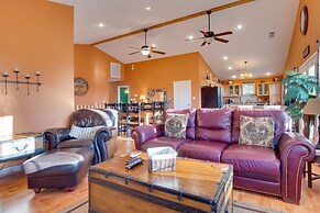 Spacious Norfork Lake Home: Game Room + Views!