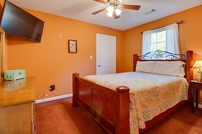 Spacious Norfork Lake Home: Game Room + Views!