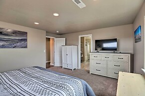 Chic Bend Home w/ Deck < 3 Mi to Downtown!