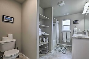Chic Bend Home w/ Deck < 3 Mi to Downtown!