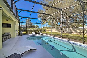 5 Mi to Disney World: Retreat w/ Pool & Lanai!