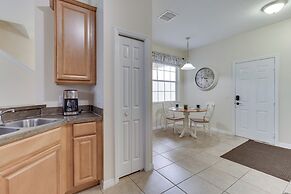 Kissimmee Retreat w/ Pool Access < 4 Mi to Disney!