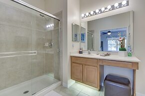 Kissimmee Retreat w/ Pool Access < 4 Mi to Disney!