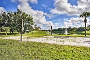 Kissimmee Retreat w/ Pool Access < 4 Mi to Disney!