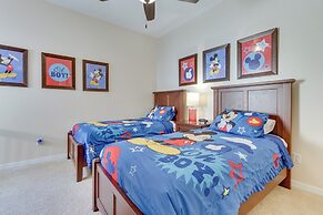 Kissimmee Retreat w/ Pool Access < 4 Mi to Disney!