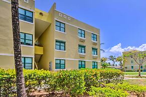 Loiza Getaway w/ Balcony, Beach Access, & Views!