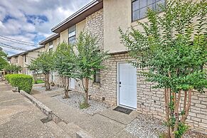 Modern Lakeside Golf Course Retreat w/ Deck!