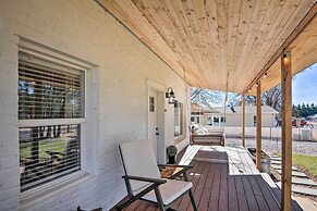 Modern Kanab Home: Fire Pit, Red Rock Views!