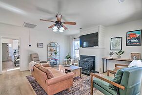 Modern Kanab Home: Fire Pit, Red Rock Views!