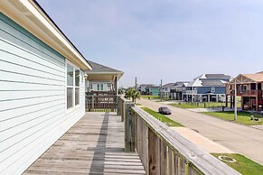 Stilted Galveston Vacation Home w/ Canal Views!