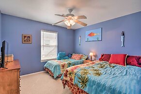 Pool Access & Walk to Beach: Galveston Home