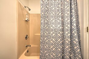 Resort Perks & Lake Access: Poconos Retreat