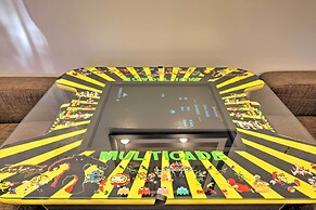 Resort Perks & Lake Access: Poconos Retreat