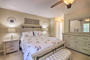 Poconos Escape w/ Hot Tub & Fire Pit