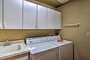 Beautiful Breck Retreat: Walk to Gondola & Main St