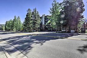 Walk to Main St & Ski Lift: Breck Condo w/ Pool!