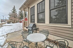 Updated Townhome w/ Hot Tub - Walk to Downtown!