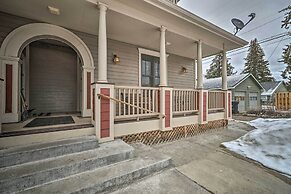 Updated Townhome w/ Hot Tub - Walk to Downtown!