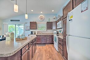 Bright Florida Home Near Tons of Golf Courses