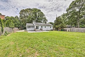 Hamptons Bay Home on Shinnecock Bay w/ Yard!