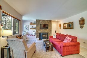 Mammoth Lakes Condo w/ Community Pool & Hot Tub!