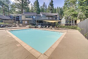 Mammoth Lakes Condo w/ Community Pool & Hot Tub!
