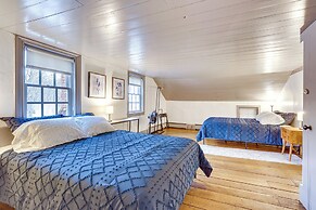 Timeless Winesburg Farmhouse w/ Deck