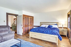 Timeless Winesburg Farmhouse w/ Deck