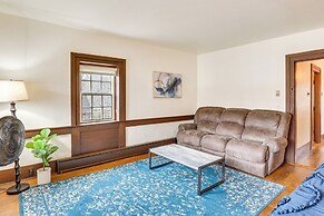 Timeless Winesburg Farmhouse w/ Deck