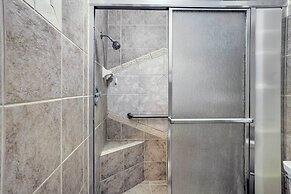 Modern Port St Lucie Home w/ Private Outdoor Oasis