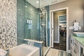 Luxe Cape Coral Escape w/ Pool: 4 Mi to Beach