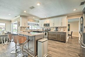 Luxe Cape Coral Escape w/ Pool: 4 Mi to Beach