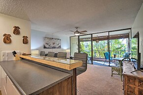 Breezy Condo w/ Screened Lanai in Kailua-kona!