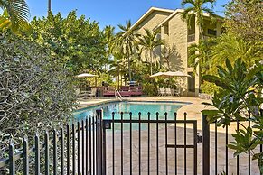 Breezy Condo w/ Screened Lanai in Kailua-kona!