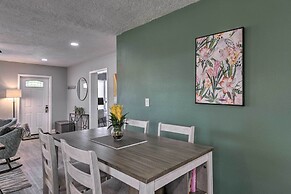 Bright Venice Getaway < 1 Mi to Historic Dtwn