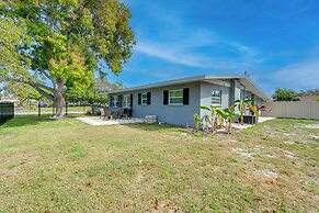 Bright Venice Getaway < 1 Mi to Historic Dtwn