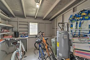 Bright Venice Getaway < 1 Mi to Historic Dtwn