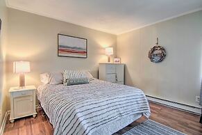 Community Pool & Deck: Ocean City Condo Near Ocean