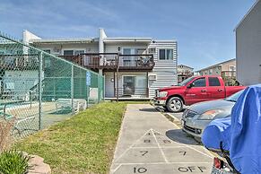 Community Pool & Deck: Ocean City Condo Near Ocean