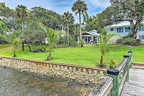 Waterfront Stuart Oasis w/ Hot Tub & Dock!