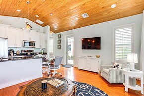 Waterfront Stuart Oasis w/ Hot Tub & Dock!