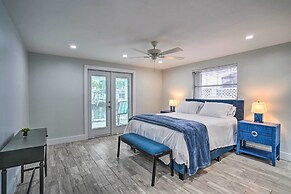 Waterfront Matlacha Home w/ Hot Tub & Grill!